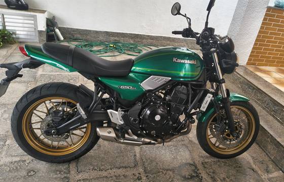KAWASAKI Z650 ABS RS 